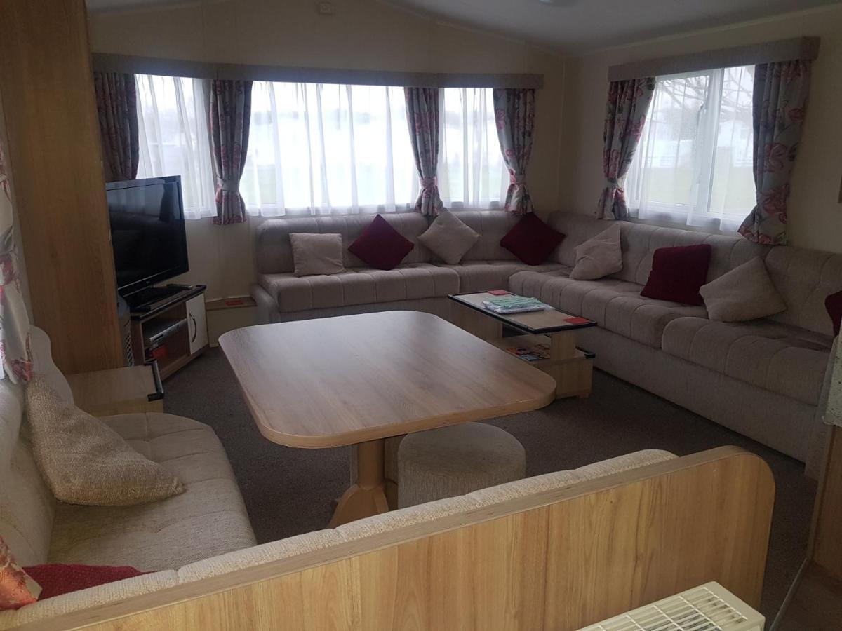 Вилла 6 Berth On John Fowlers Berrow Экстерьер фото