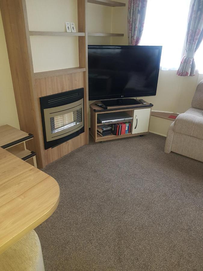 Вилла 6 Berth On John Fowlers Berrow Экстерьер фото